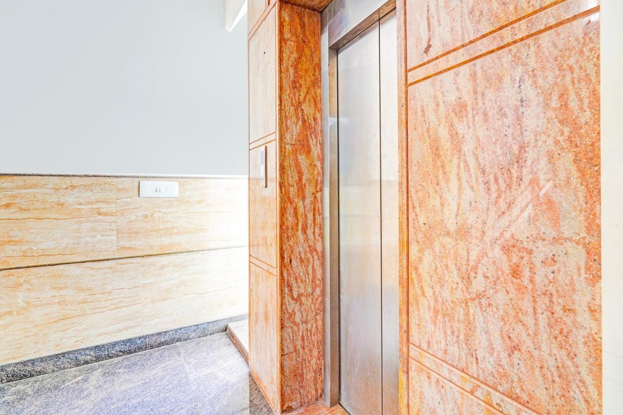 Super Hotel O Srigandhakavalu Formerly Chamundeshwari Lodging Jālahalli Εξωτερικό φωτογραφία